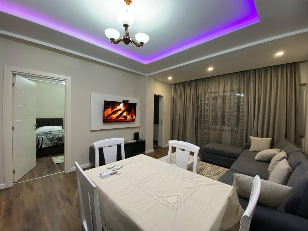 Komatas Modern Apartments In Bllok Area Тирана Екстериор снимка